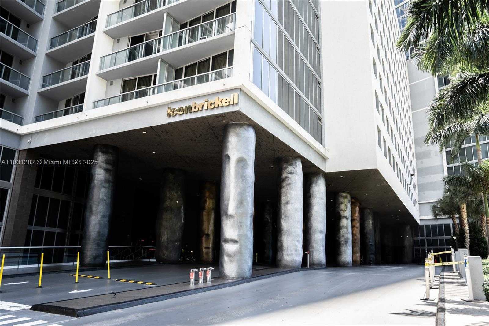 Small Image of 495 BRICKELL AVE #807, Miami Number 38