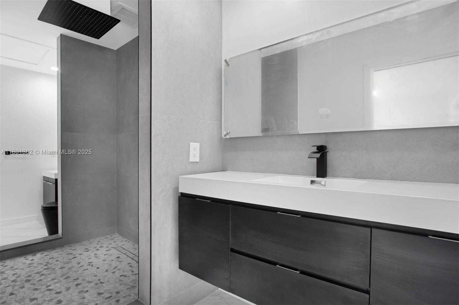 Small Image of 17701 SOUTH WEST 92ND CT #17701, Palmetto Bay Number 16