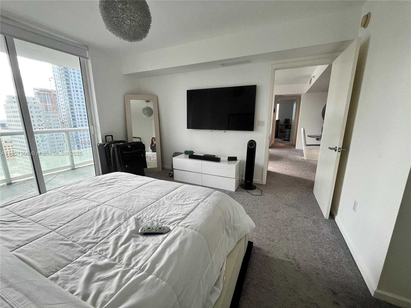 Small Image of 50 BISCAYNE BLVD #1801, Miami Number 16