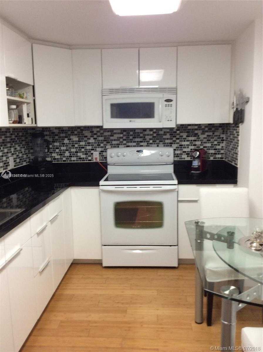 Small Image of 150 SOUTH EAST 25TH RD #6M, Miami Number 5