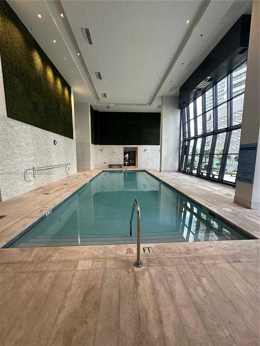Small Image of 1010 BRICKELL AVE #2707, Miami Number 15