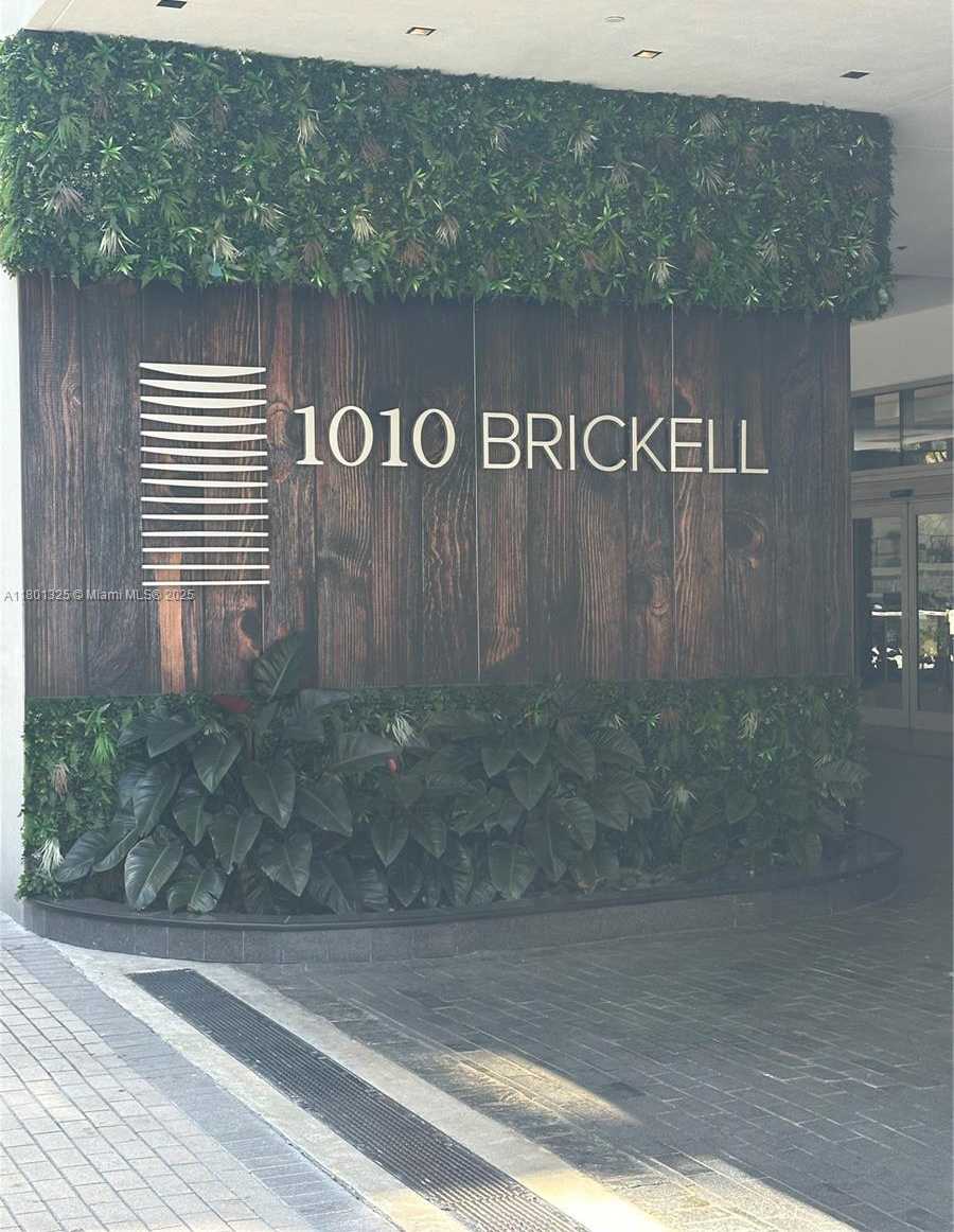 Small Image of 1010 BRICKELL AVE #2707, Miami Number 17