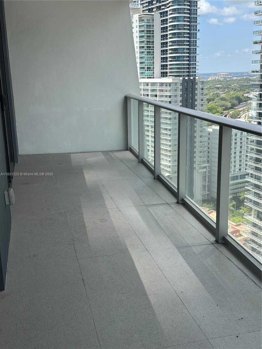 Small Image of 1010 BRICKELL AVE #2707, Miami Number 2