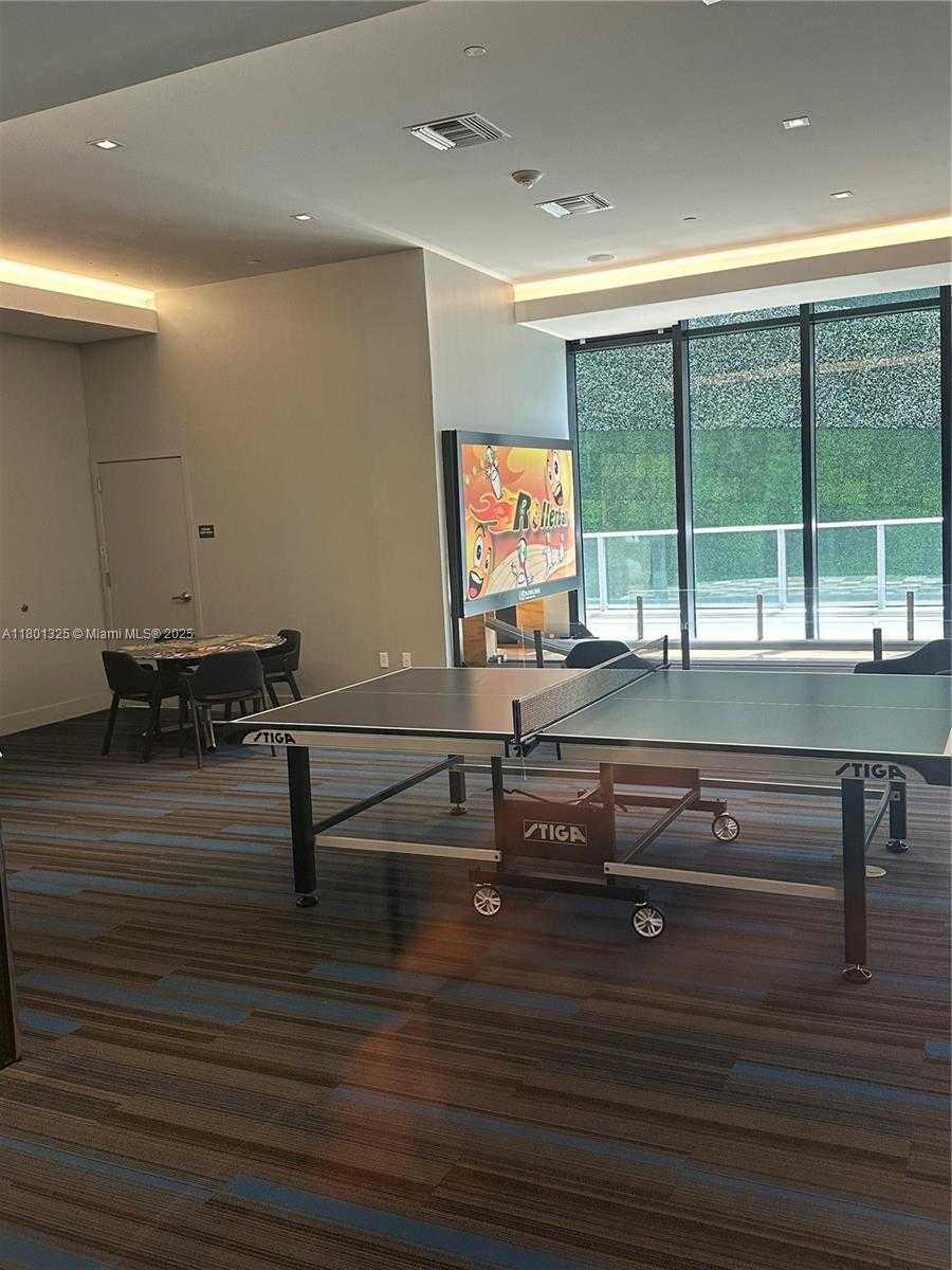 Small Image of 1010 BRICKELL AVE #2707, Miami Number 9