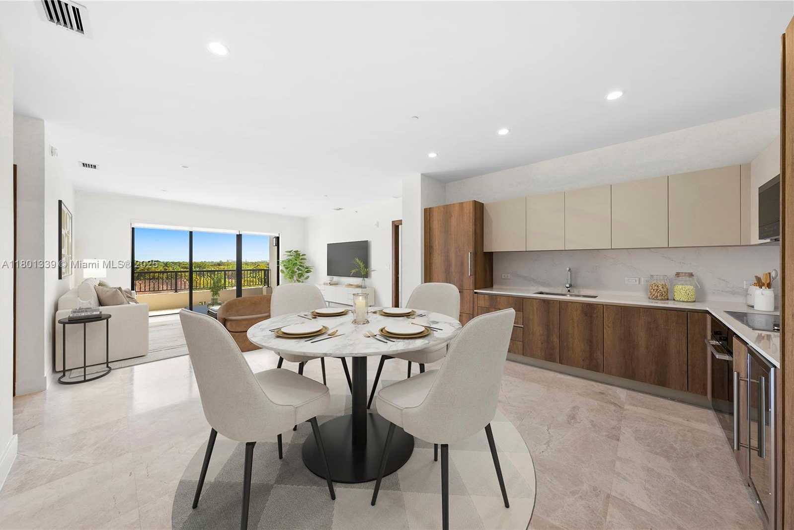 Small Image of 701 VALENCIA AVE #401, Coral Gables Number 3
