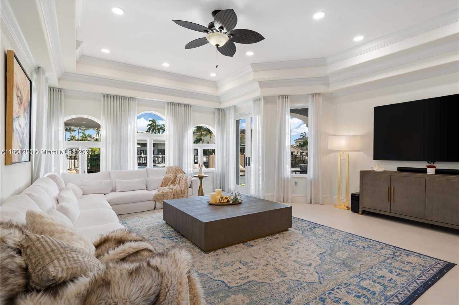 Small Image of 3380 NORTH EAST 170TH ST, North Miami Beach Number 18