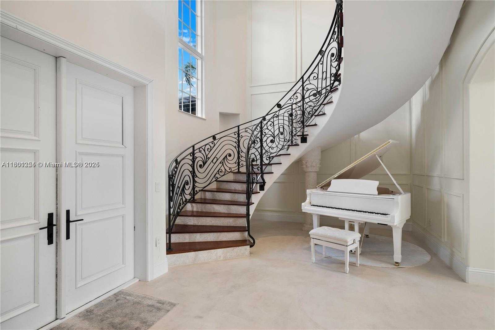 Small Image of 3380 NORTH EAST 170TH ST, North Miami Beach Number 23