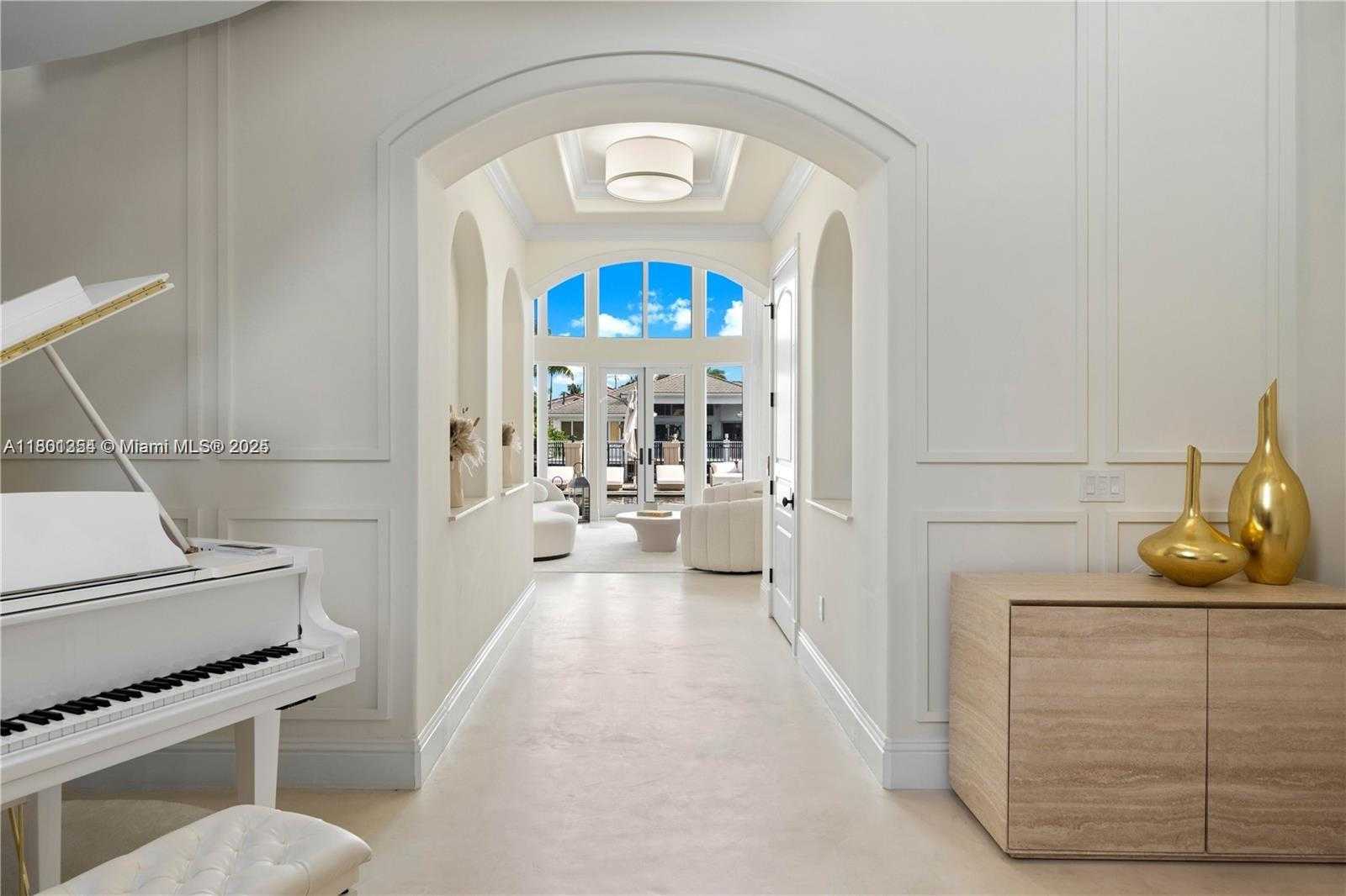 Small Image of 3380 NORTH EAST 170TH ST, North Miami Beach Number 24