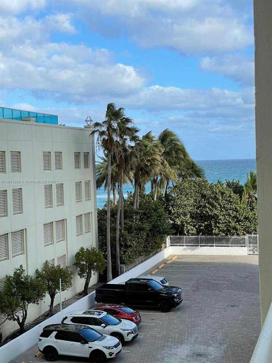 Small Image of 5005 COLLINS AVE #424, Miami Beach Number 12