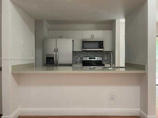 Small Image of 15325 SOUTH WEST 106TH TER #618, Miami Number 8