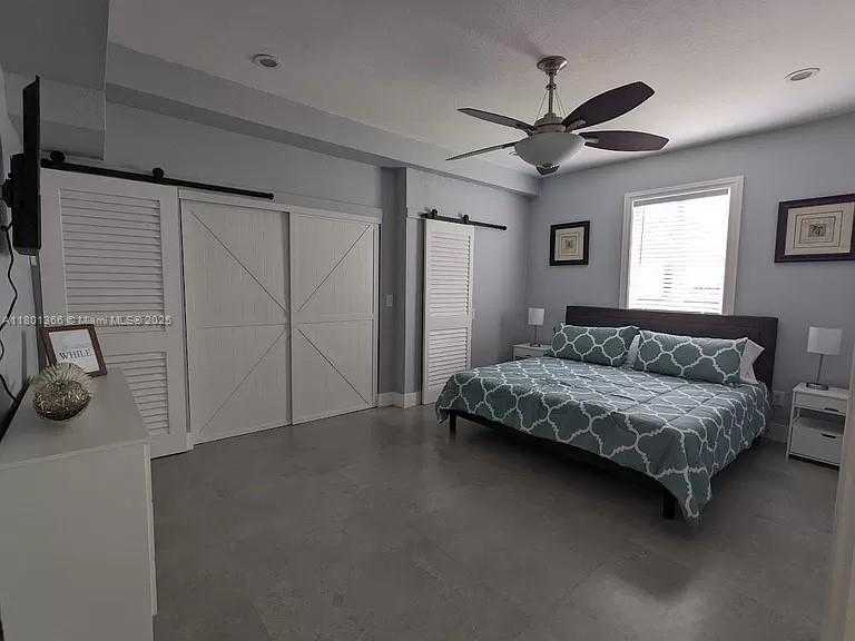 Small Image of 1401 SOUTH WEST 15TH ST, Miami Number 10