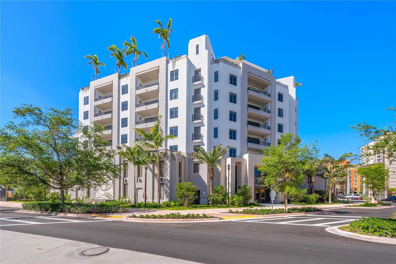 Small Image of 701 VALENCIA AVE #402, Coral Gables Number 17