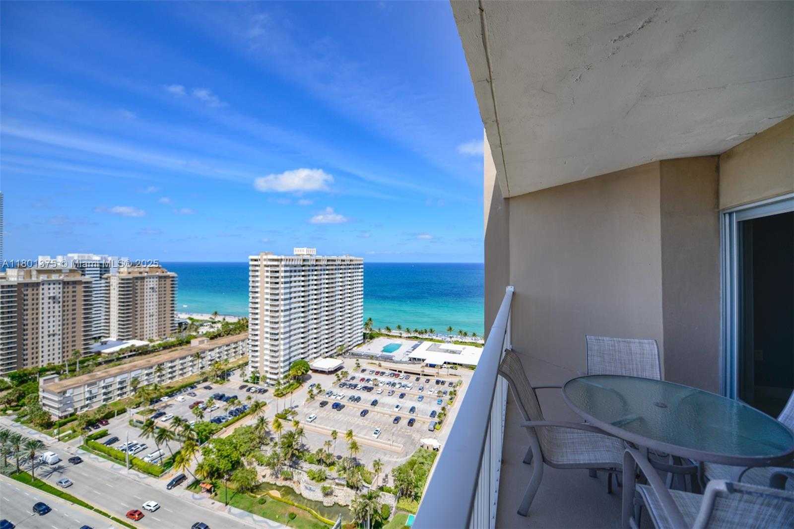 Small Image of 1985 SOUTH OCEAN DR #PHM, Hallandale Beach Number 19