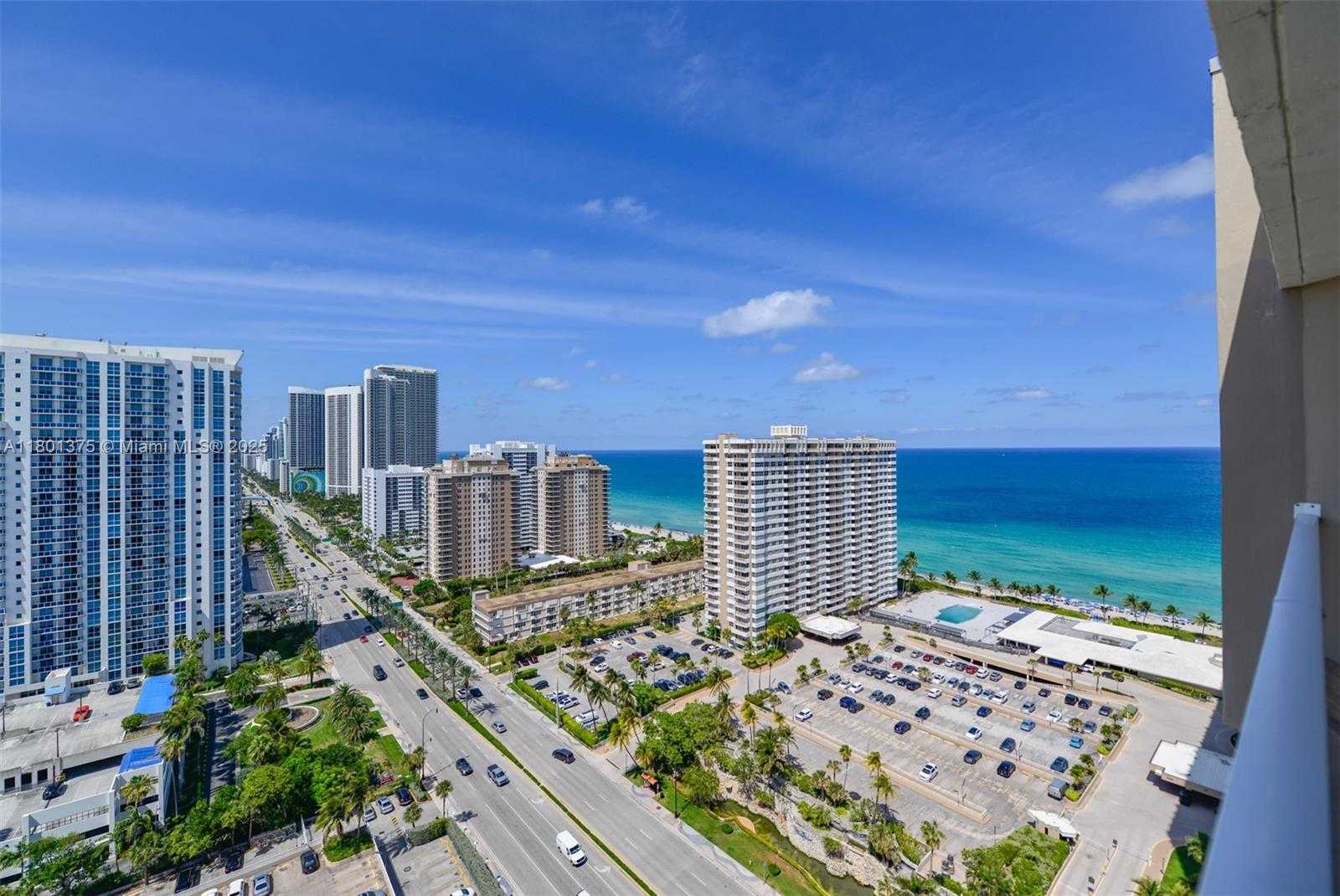 Small Image of 1985 SOUTH OCEAN DR #PHM, Hallandale Beach Number 20