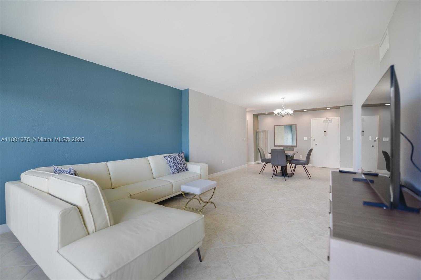 Small Image of 1985 SOUTH OCEAN DR #PHM, Hallandale Beach Number 7