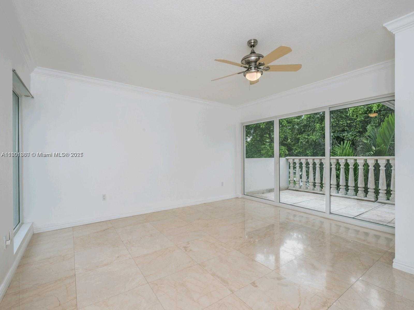 Small Image of 4000 ALHAMBRA CIR, Coral Gables Number 22