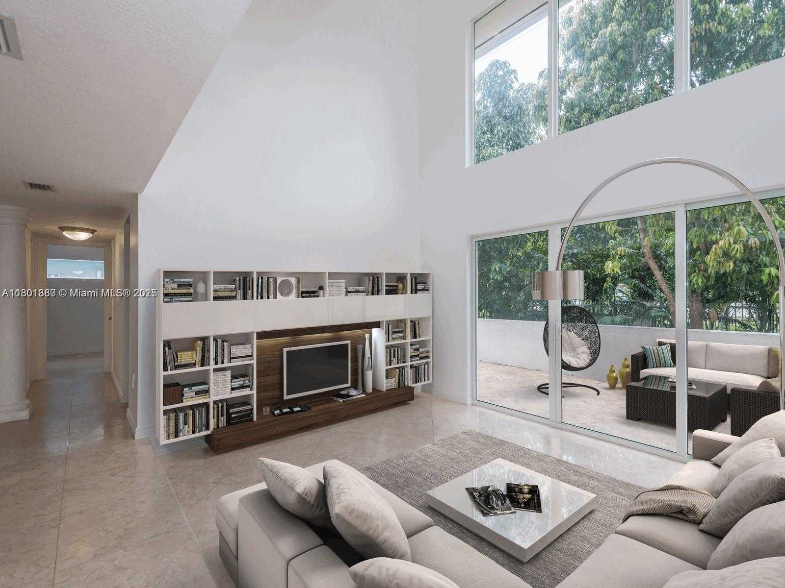 Small Image of 4000 ALHAMBRA CIR, Coral Gables Number 3