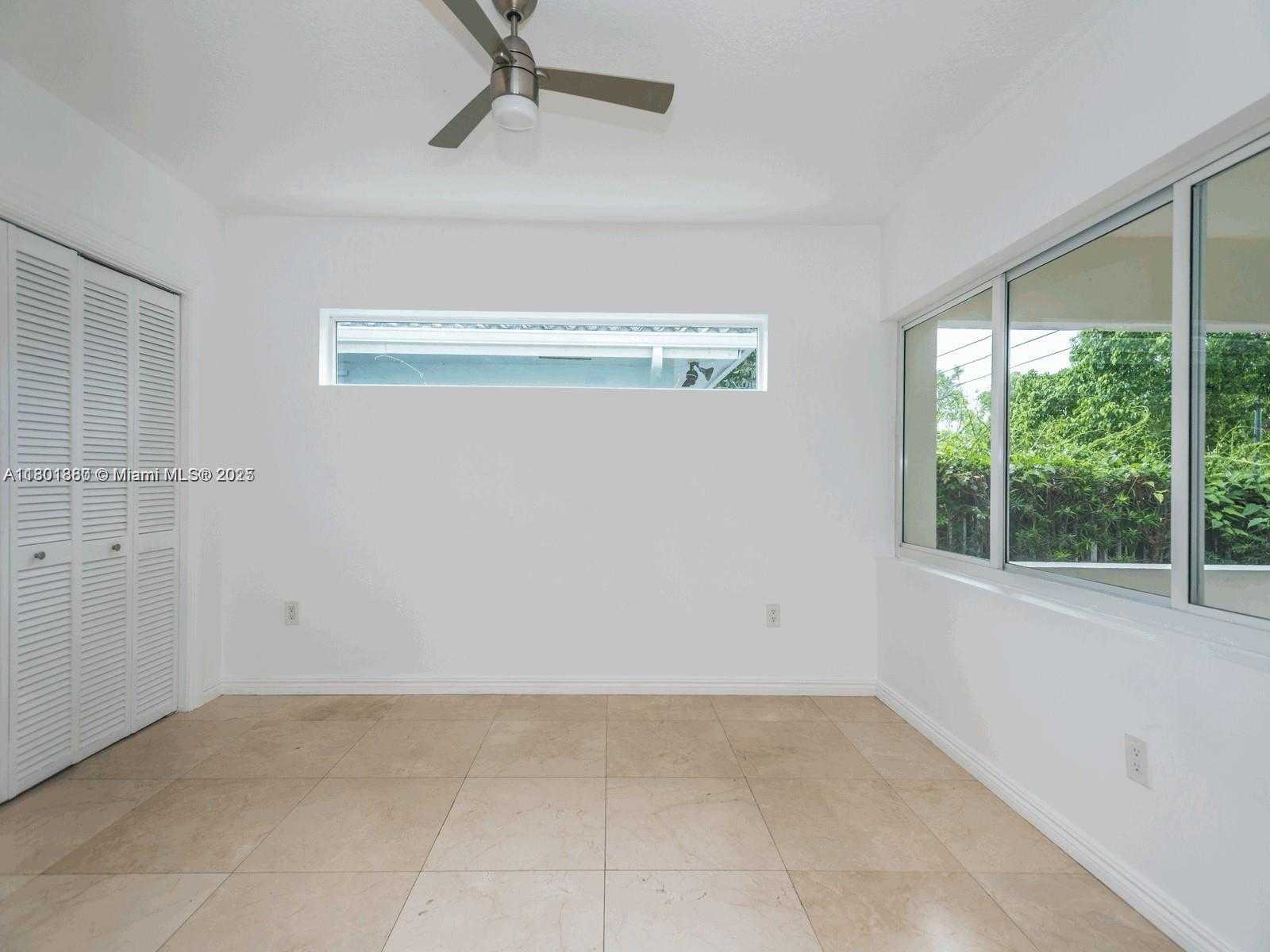 Small Image of 4000 ALHAMBRA CIR, Coral Gables Number 31