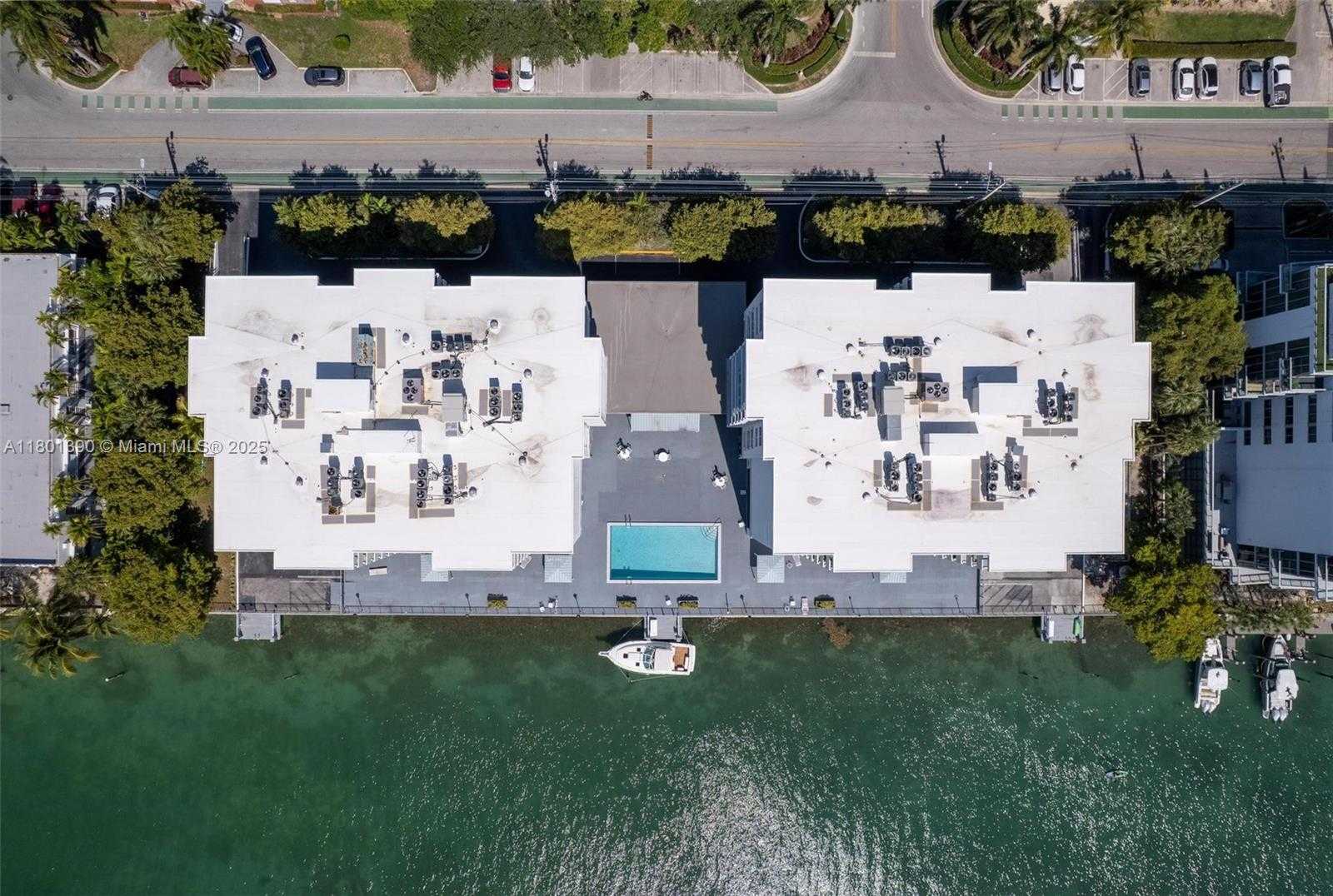 Small Image of 10000 WEST BAY HARBOR DR #324, Bay Harbor Islands Number 3