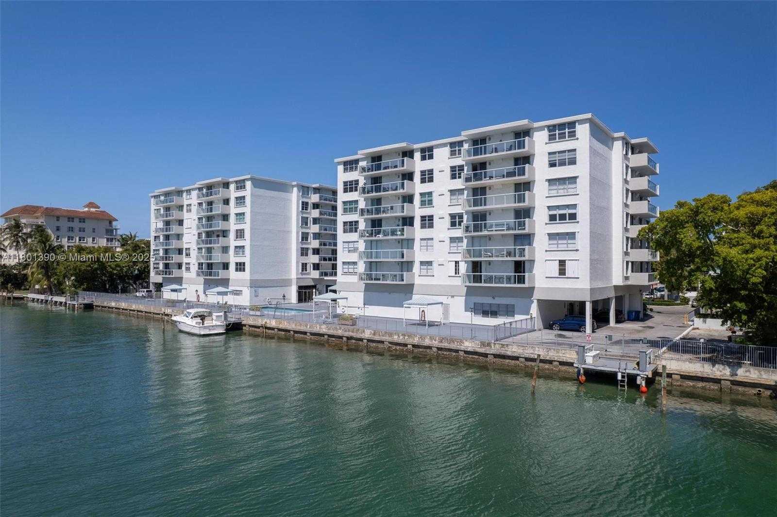 Small Image of 10000 WEST BAY HARBOR DR #324, Bay Harbor Islands Number 5