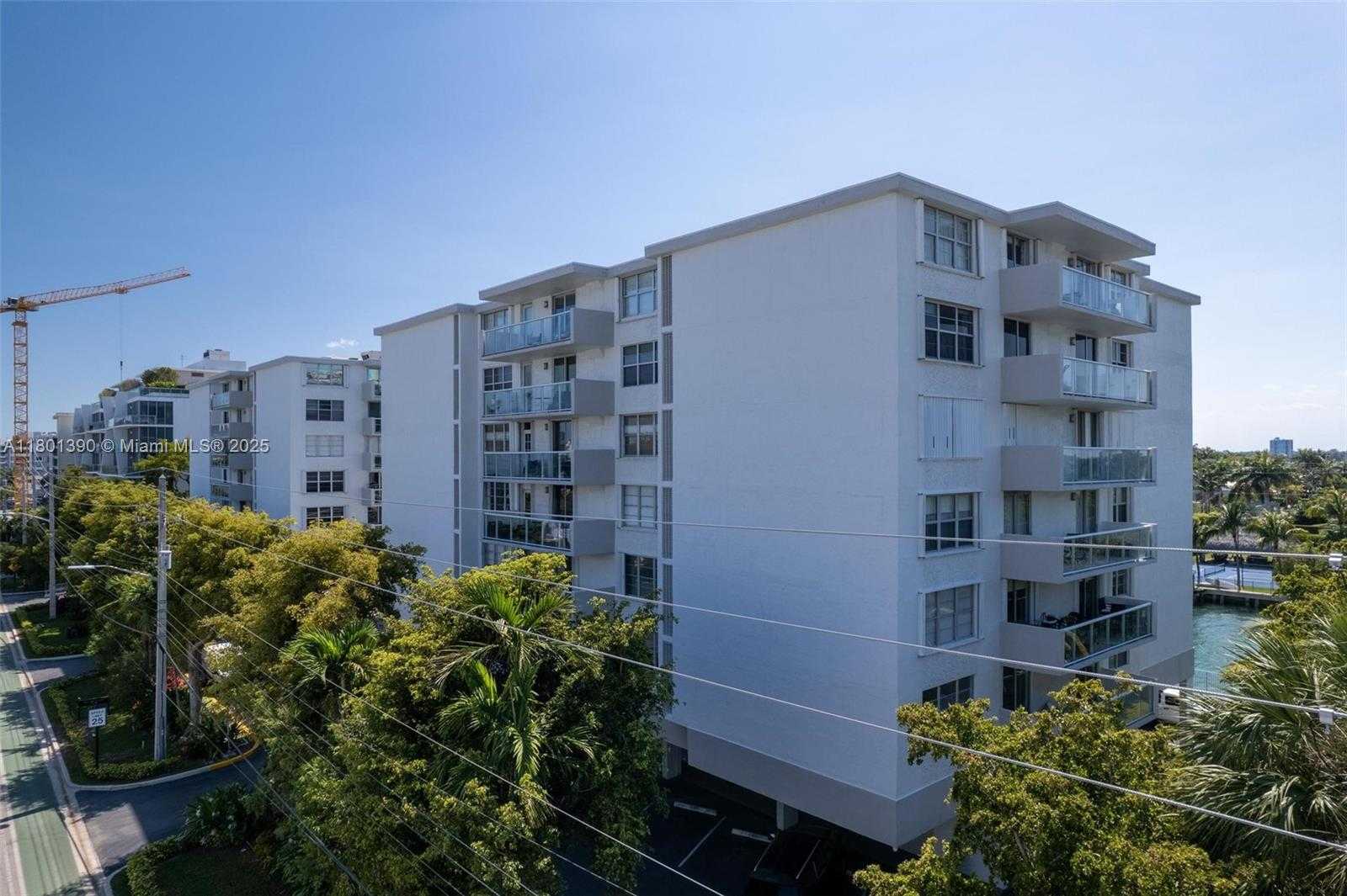 Small Image of 10000 WEST BAY HARBOR DR #324, Bay Harbor Islands Number 51