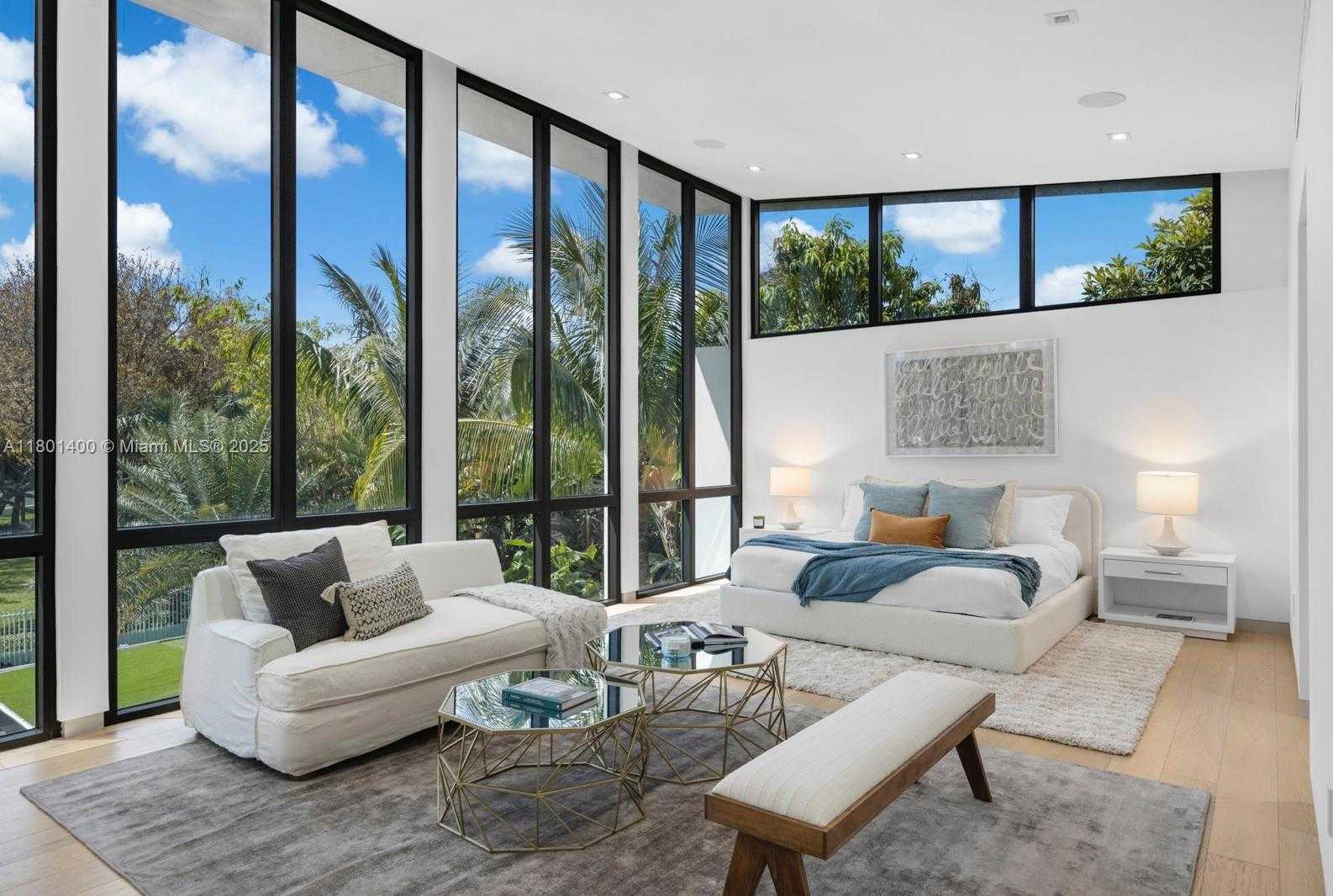 Small Image of 521 HOLIDAY DR, Hallandale Beach Number 19