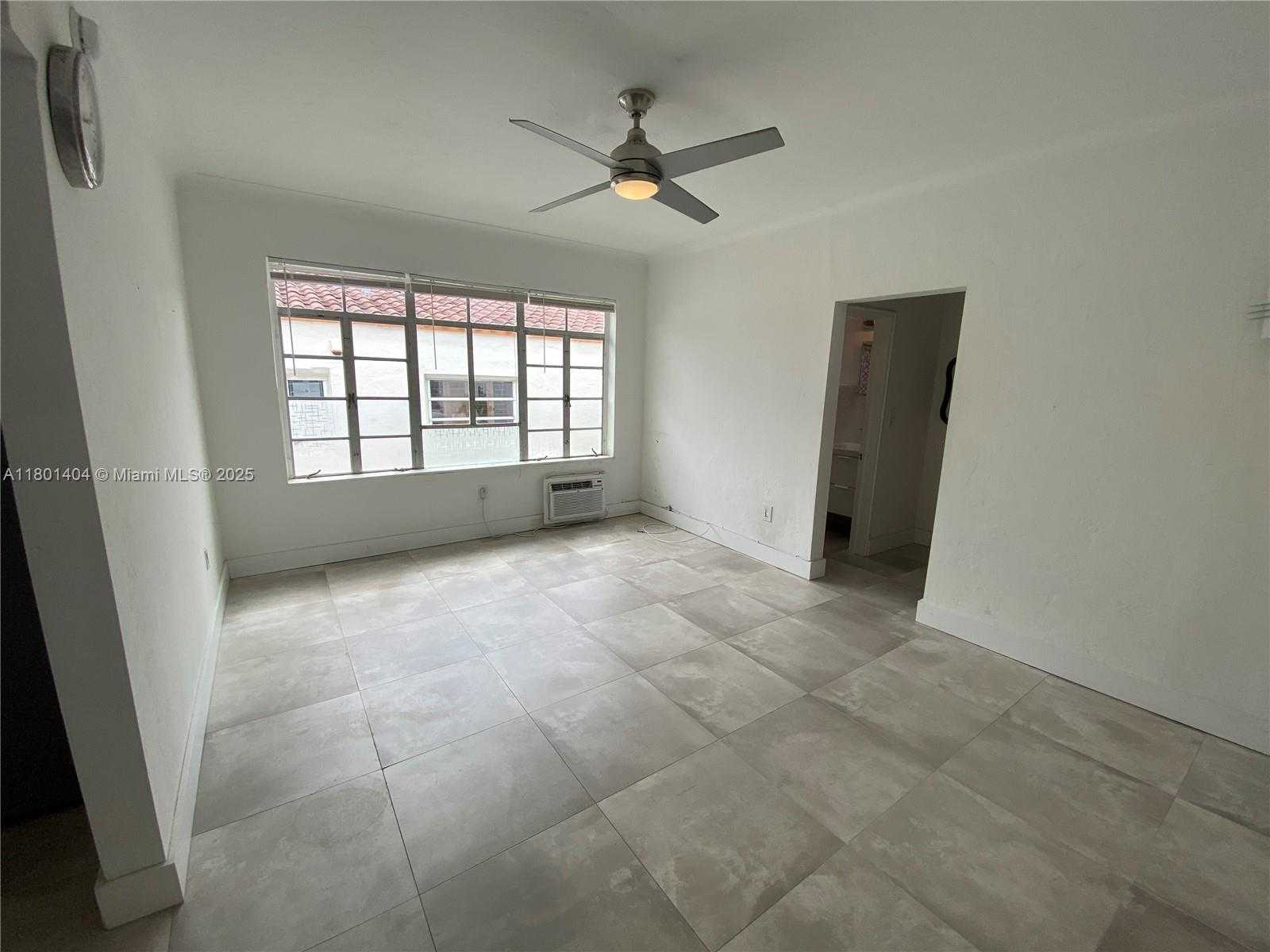 Small Image of 1611 EUCLID AVE #11, Miami Beach Number 2