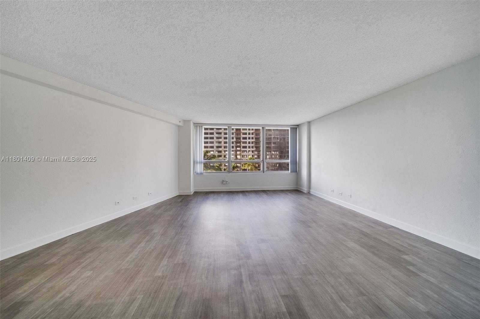 Small Image of 1500 BAY RD #S-1152, Miami Beach Number 14