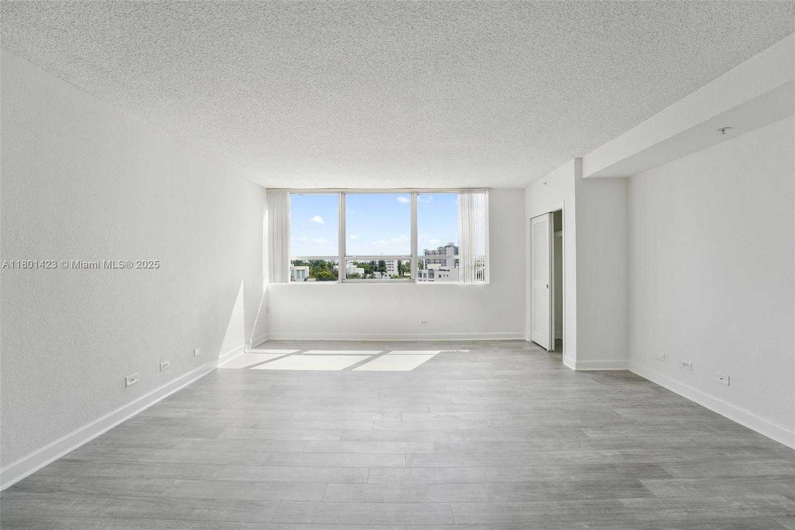 Small Image of 1500 BAY RD #S-1110, Miami Beach Number 16