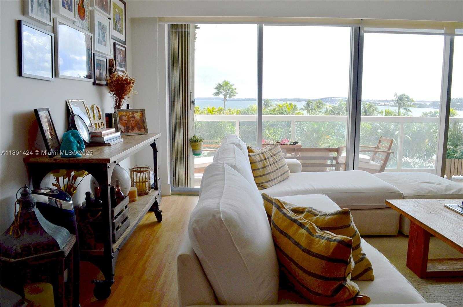 Small Image of 2451 BRICKELL AVENUE #5J, Miami Number 16