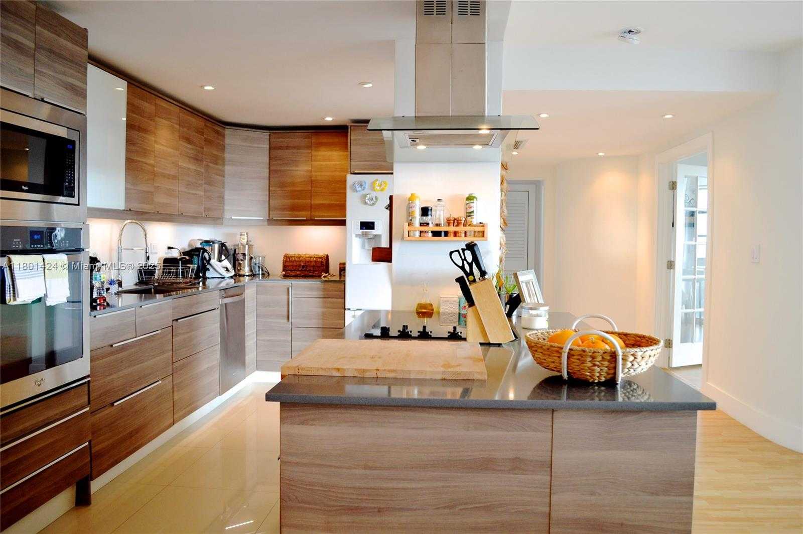 Small Image of 2451 BRICKELL AVENUE #5J, Miami Number 5