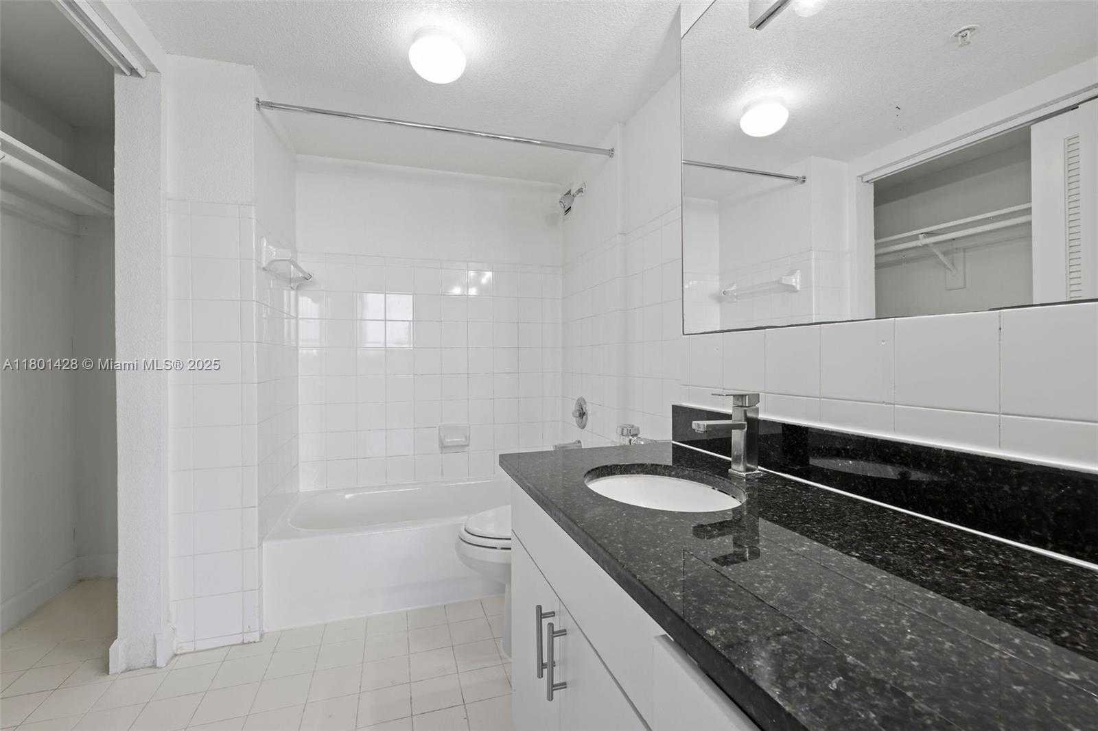Small Image of 1500 BAY RD #S-0302, Miami Beach Number 27