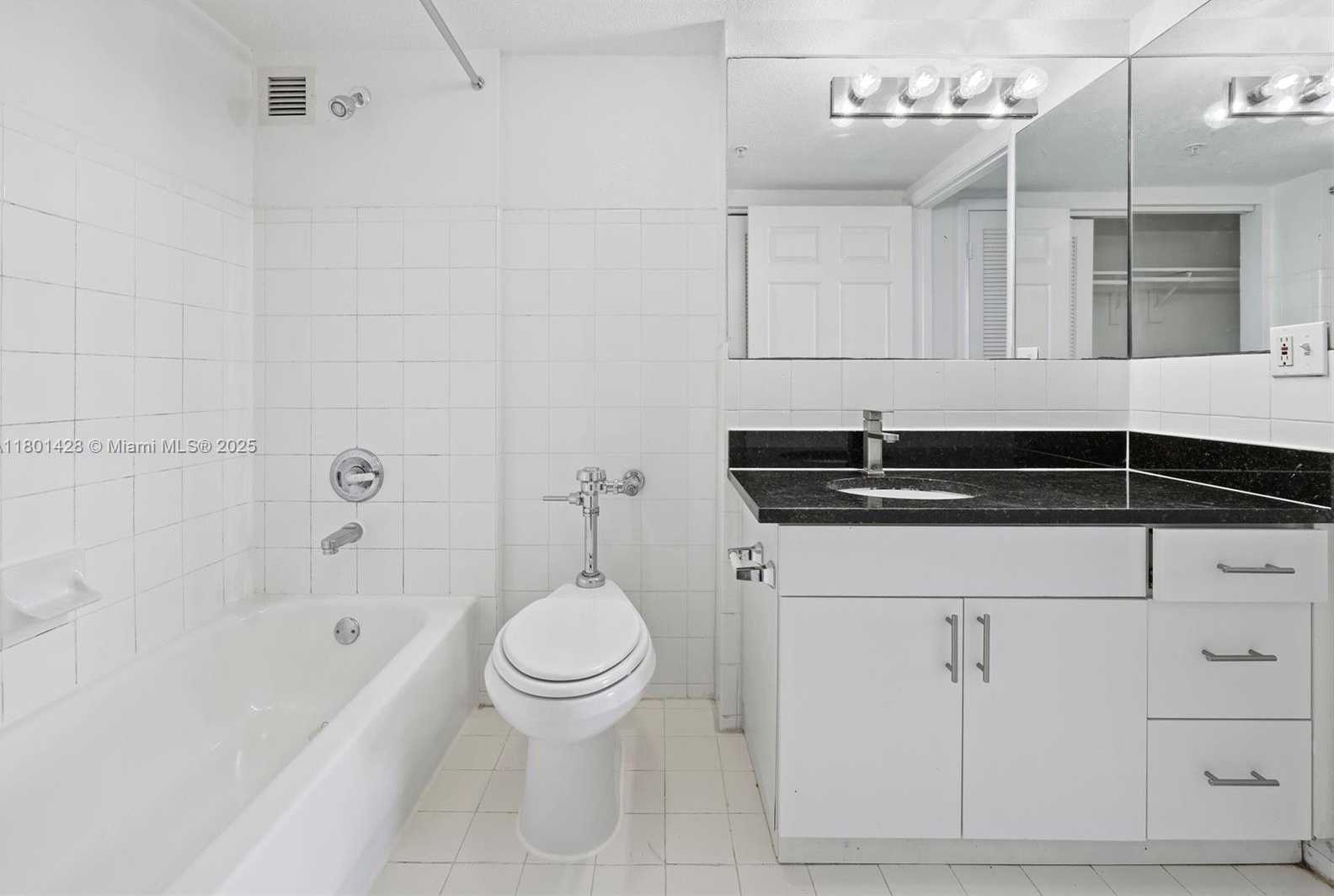 Small Image of 1500 BAY RD #S-0302, Miami Beach Number 28