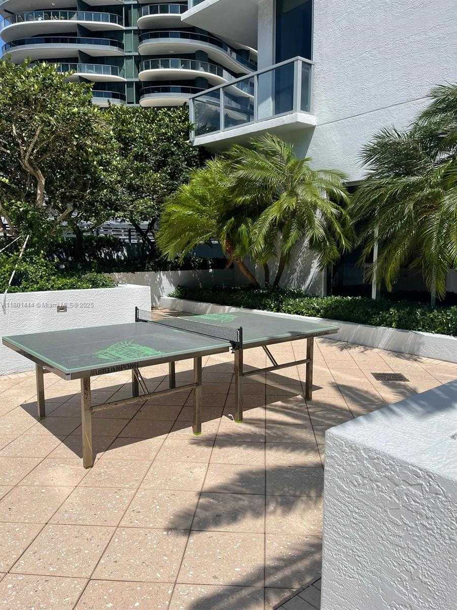Small Image of 1060 BRICKELL AVE #1609, Miami Number 18