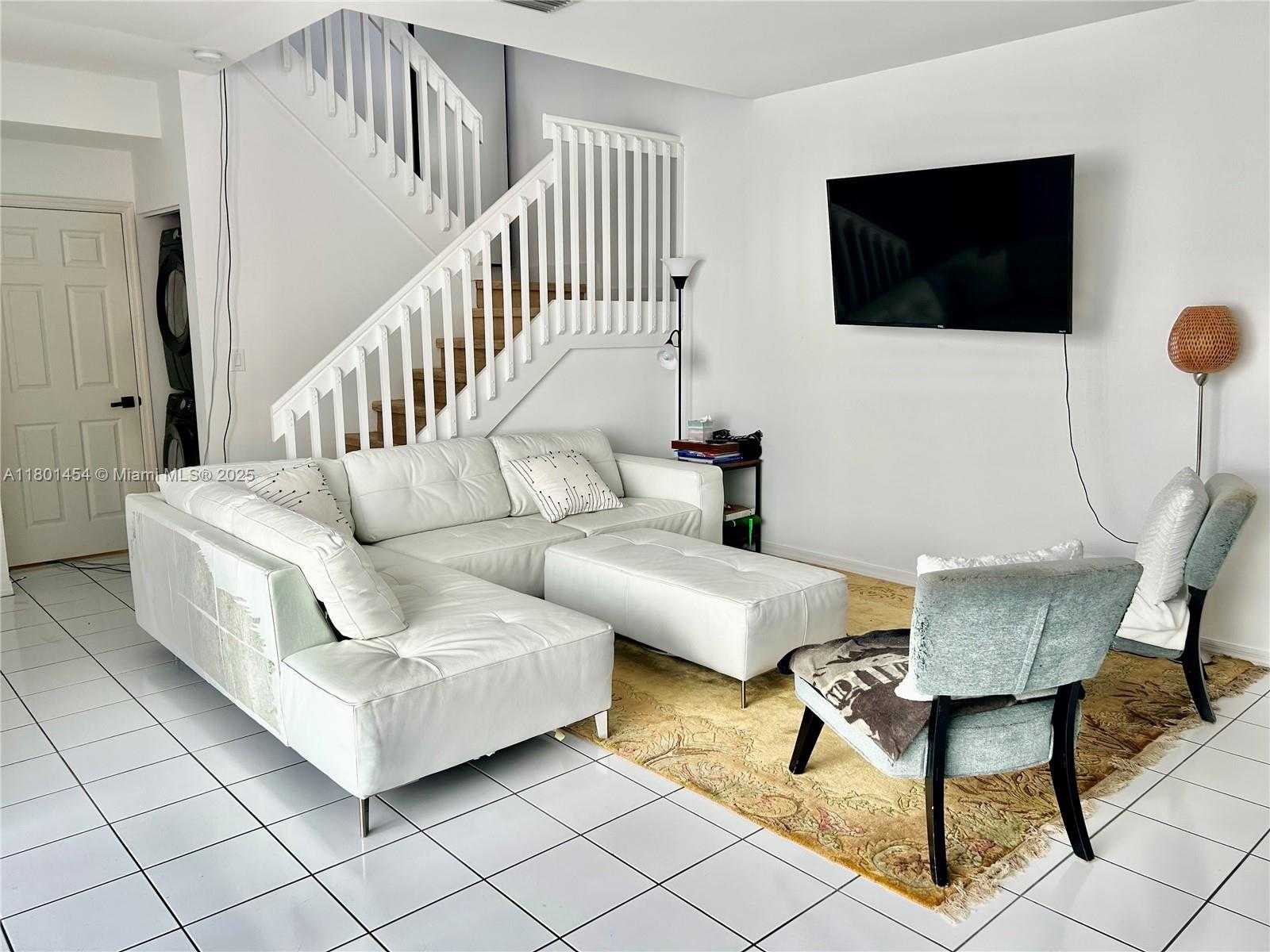 Small Image of 1120 CANELLA LN, Hollywood Number 30