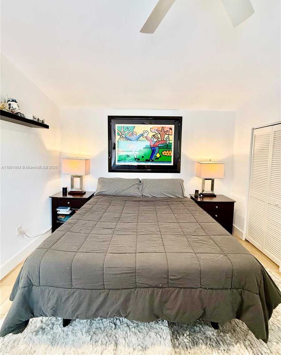 Small Image of 1120 CANELLA LN, Hollywood Number 46