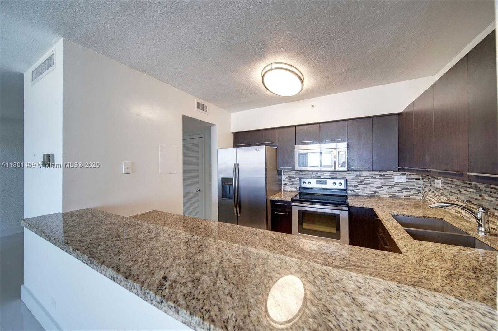 Small Image of 1500 BAY RD #S-0270, Miami Beach Number 15