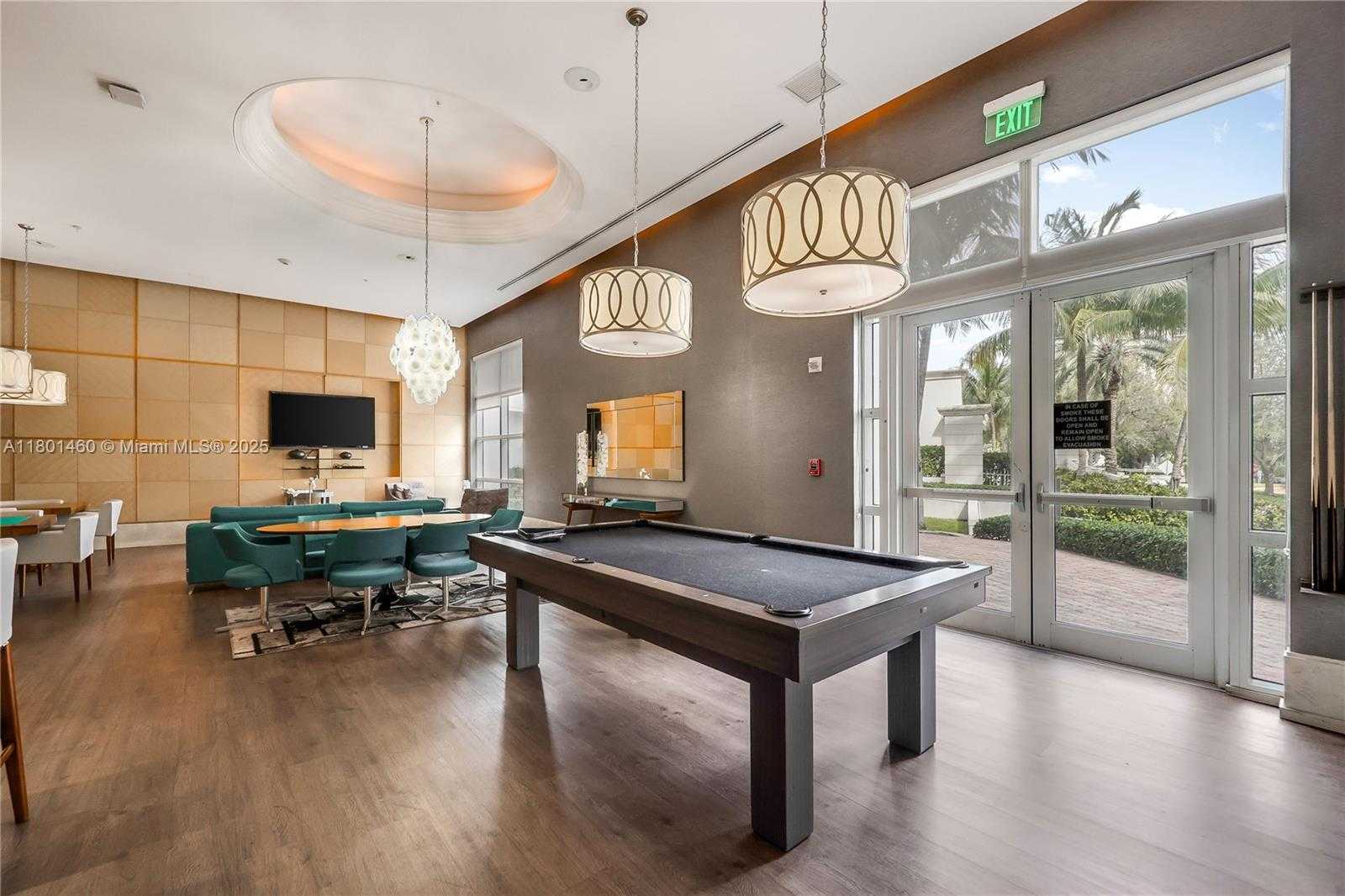 Small Image of 19400 TURNBERRY WAY #321, Aventura Number 26