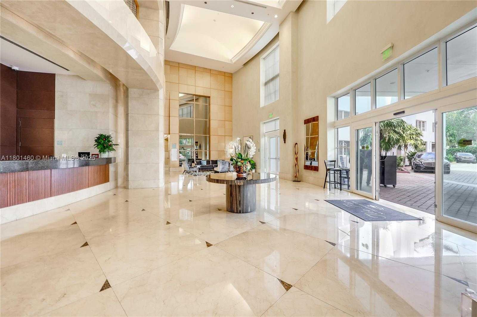 Small Image of 19400 TURNBERRY WAY #321, Aventura Number 3