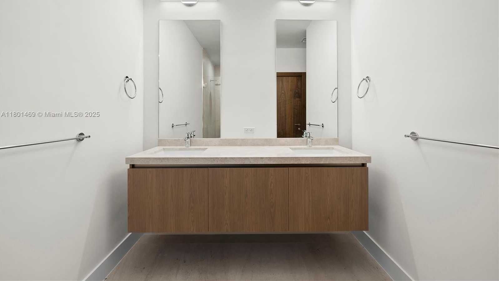 Small Image of 701 VALENCIA AVE #403, Coral Gables Number 10
