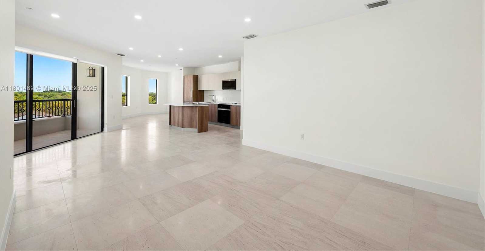 Small Image of 701 VALENCIA AVE #403, Coral Gables Number 4