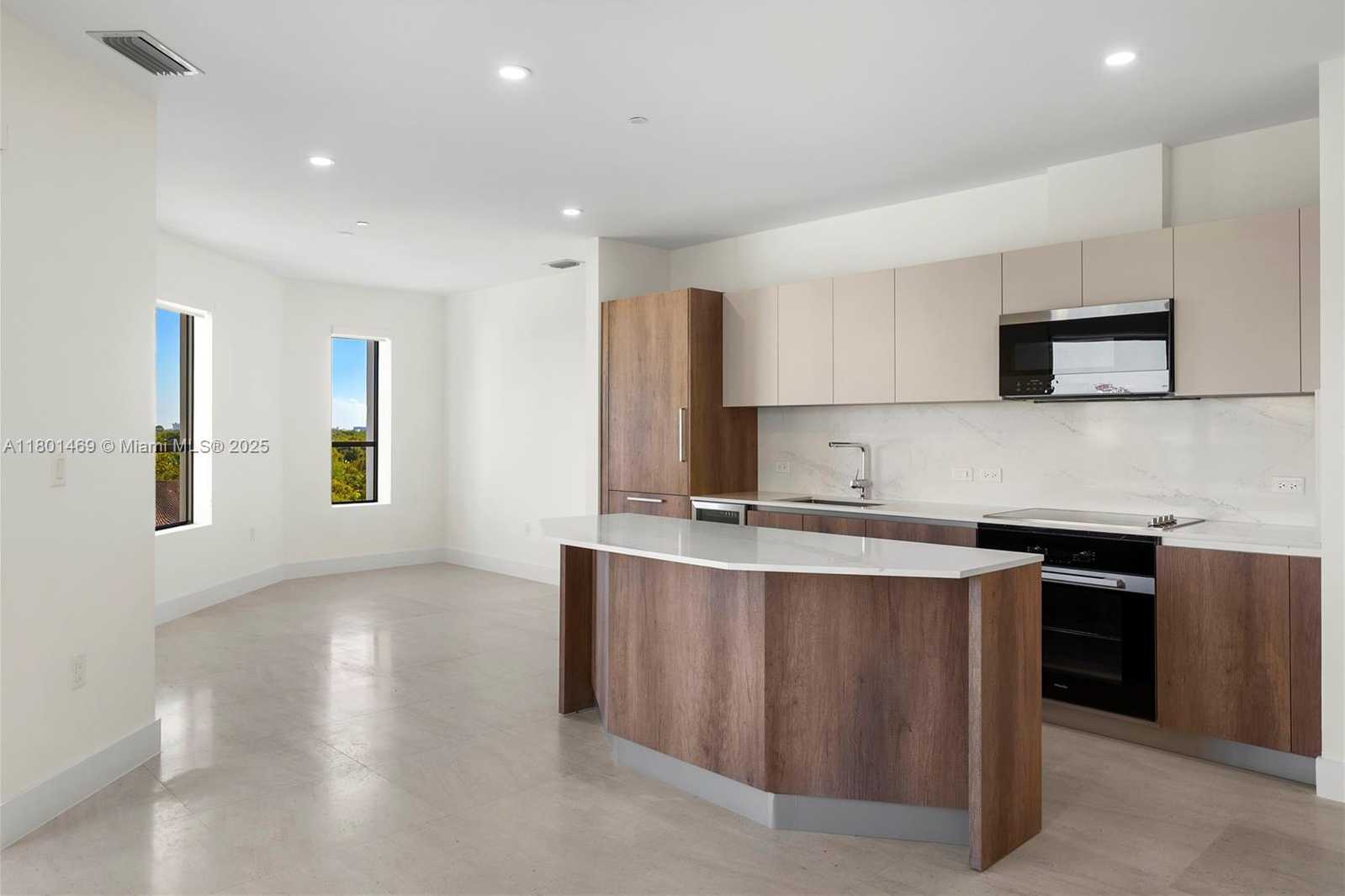 Small Image of 701 VALENCIA AVE #403, Coral Gables Number 6