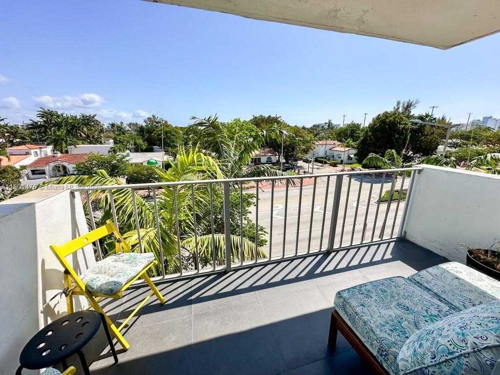Small Image of 1300 ALTON RD #4A, Miami Beach Number 5