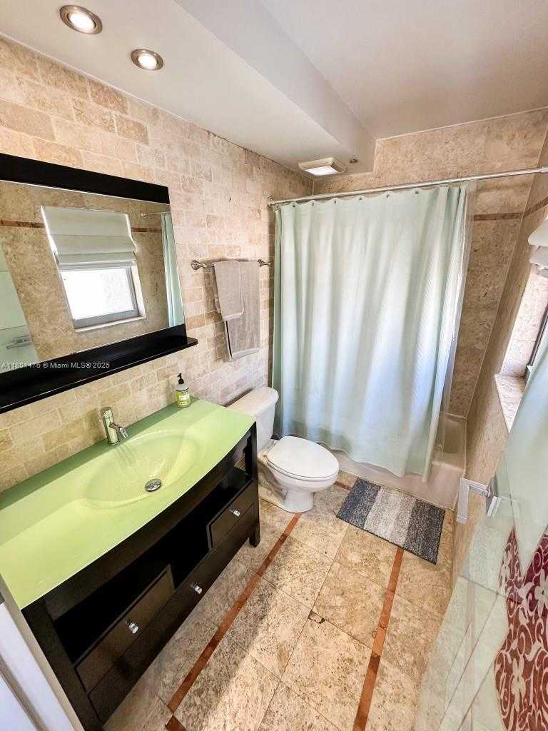 Small Image of 1300 ALTON RD #4A, Miami Beach Number 8