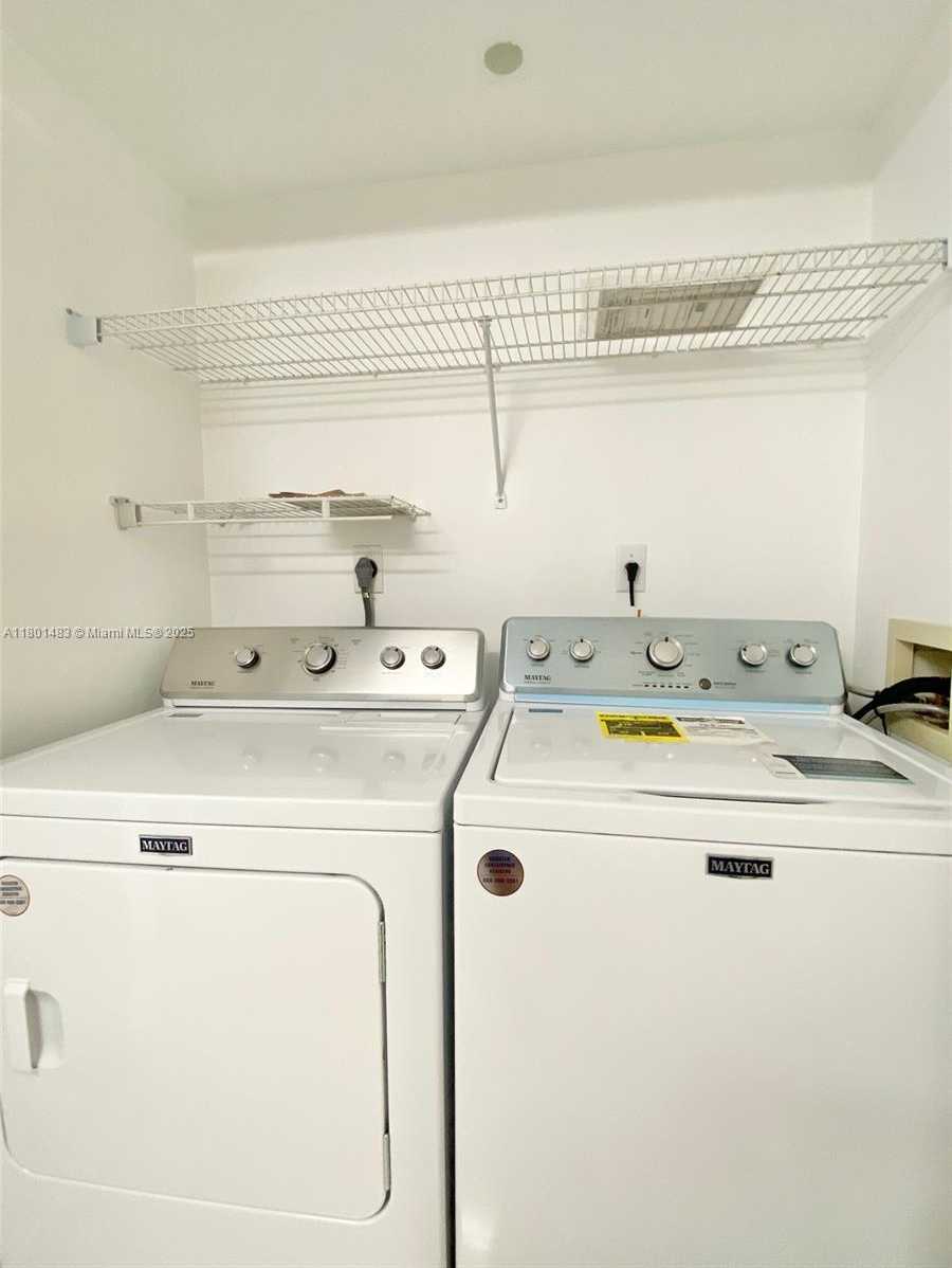 Small Image of 16400 COLLINS AVE #542, Sunny Isles Beach Number 26