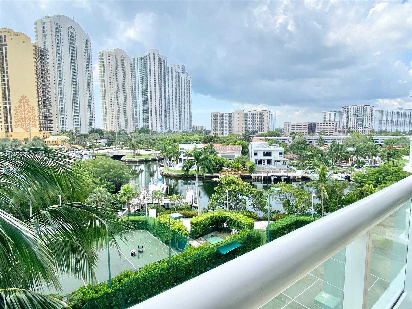 Small Image of 16400 COLLINS AVE #542, Sunny Isles Beach Number 3