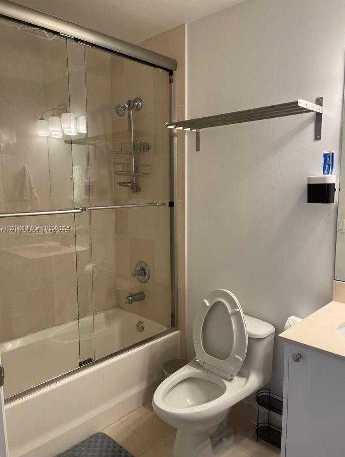 Small Image of 60 SOUTH WEST 13TH ST #1604, Miami Number 13
