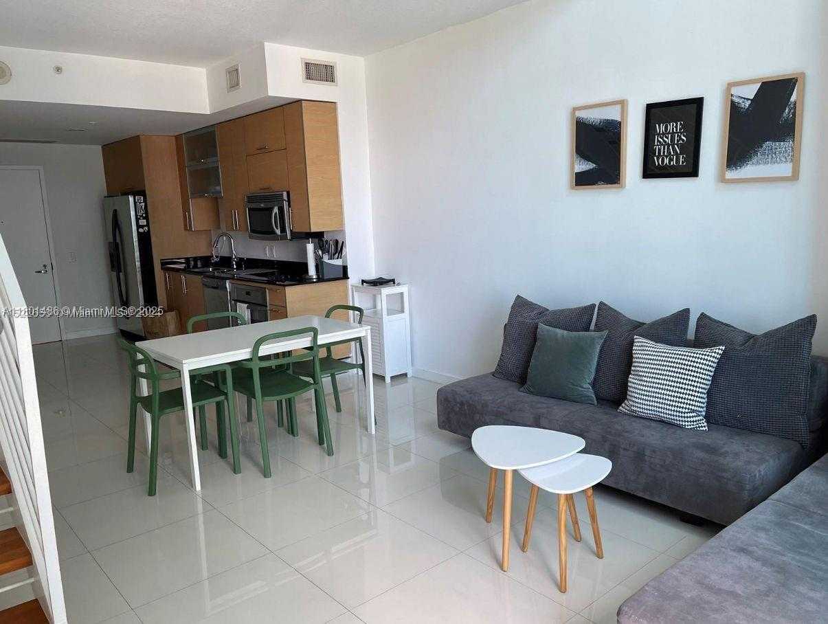Small Image of 60 SOUTH WEST 13TH ST #1604, Miami Number 4