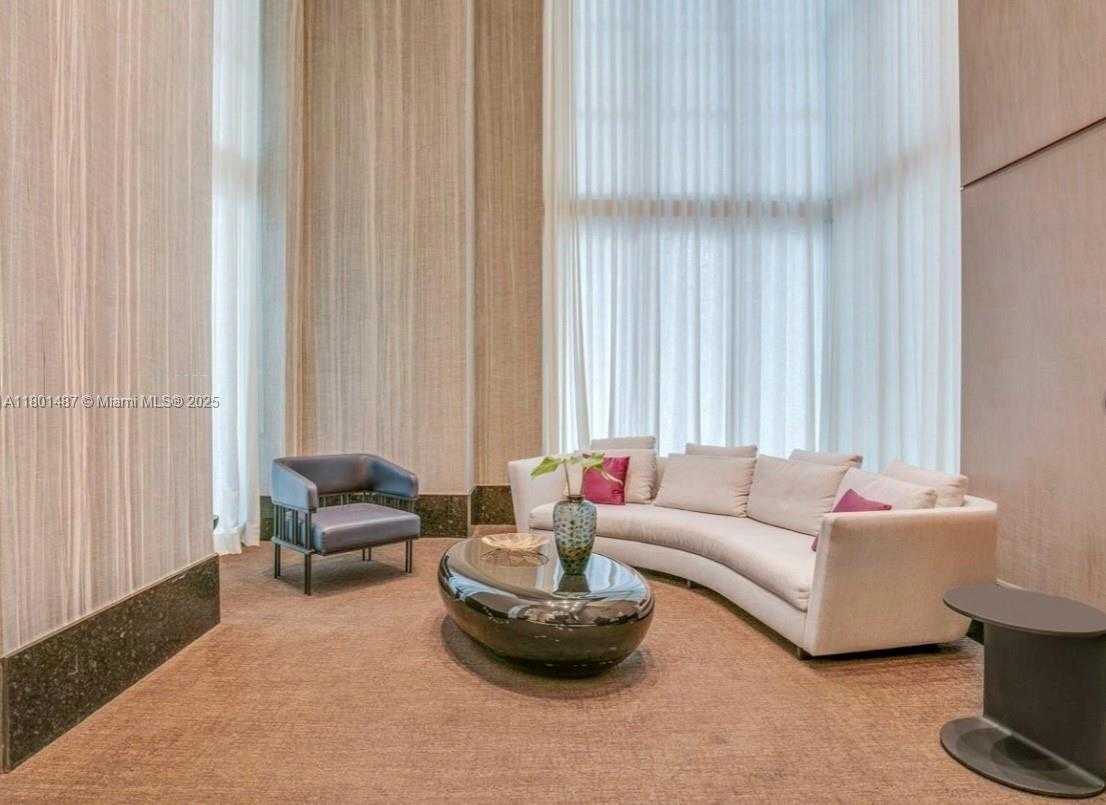 Small Image of 950 BRICKELL BAY DR #401, Miami Number 27