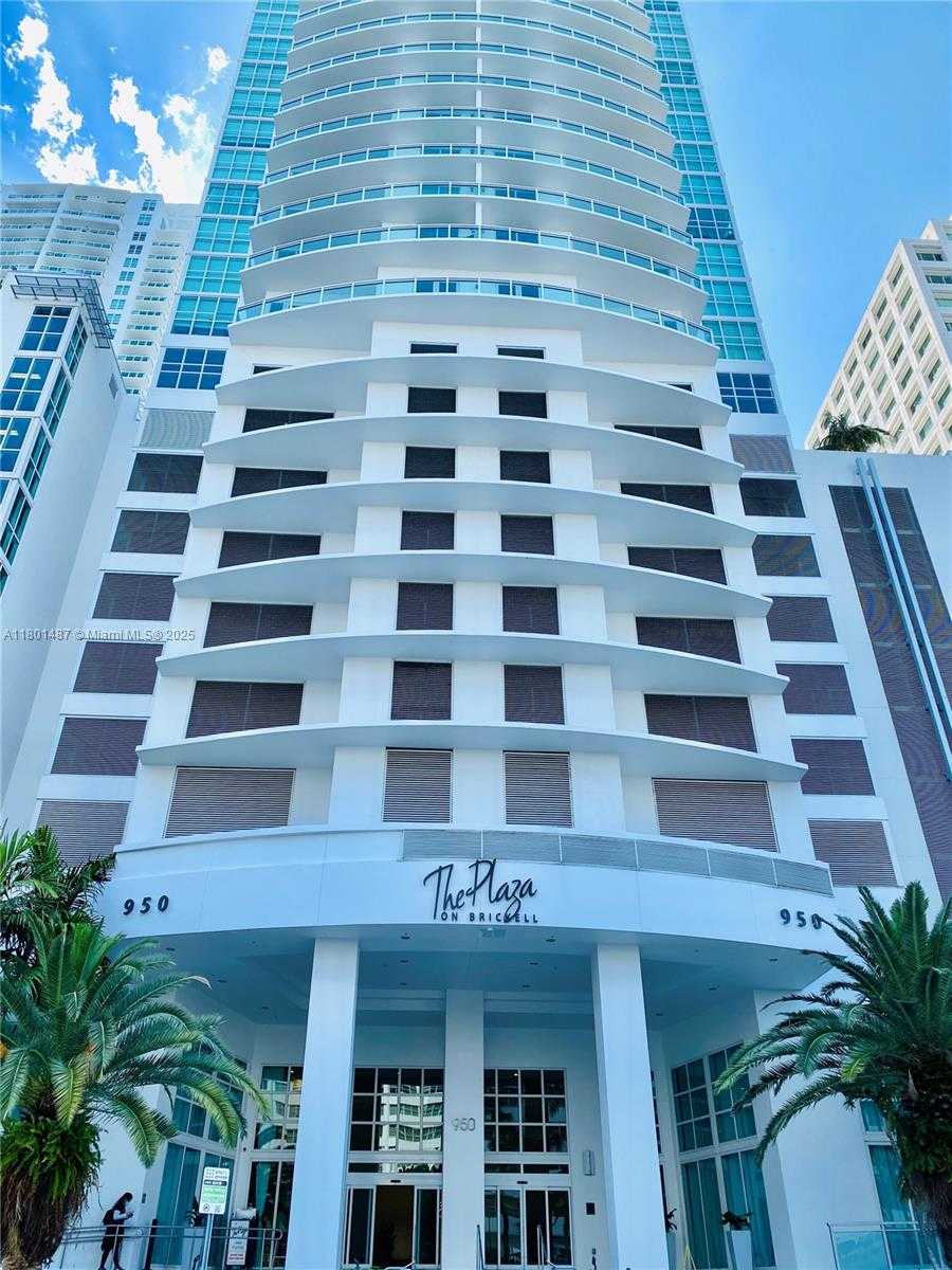 Small Image of 950 BRICKELL BAY DR #401, Miami Number 29